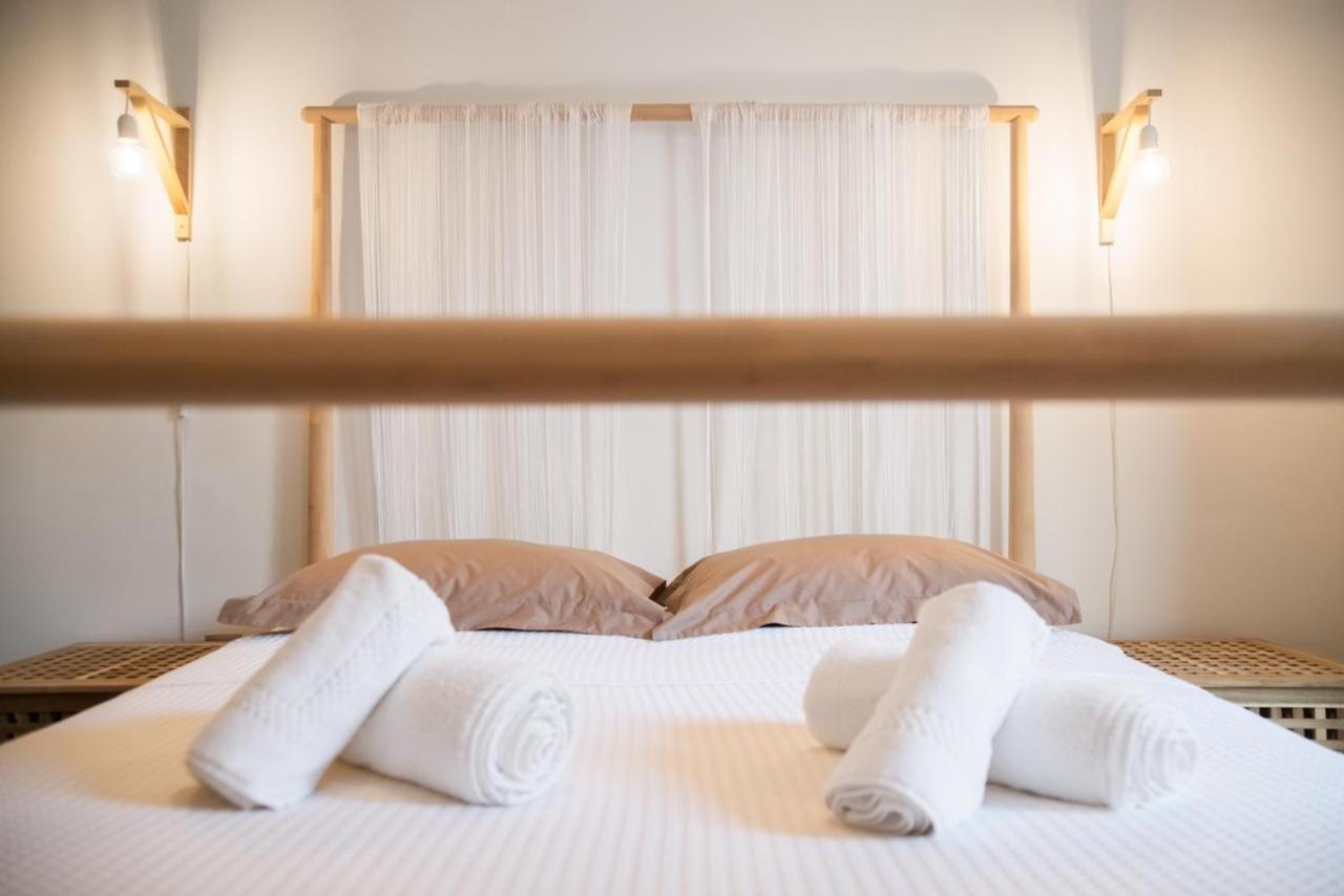 Cozy Apartment In Central Athens - Sleeps 5 Atenas Exterior foto